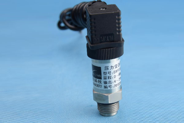BYP350 平膜压力变送器